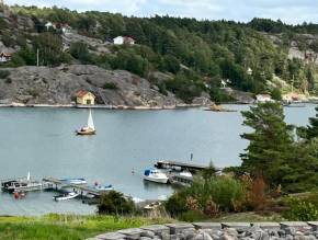 Sea view chalet Hjälteby